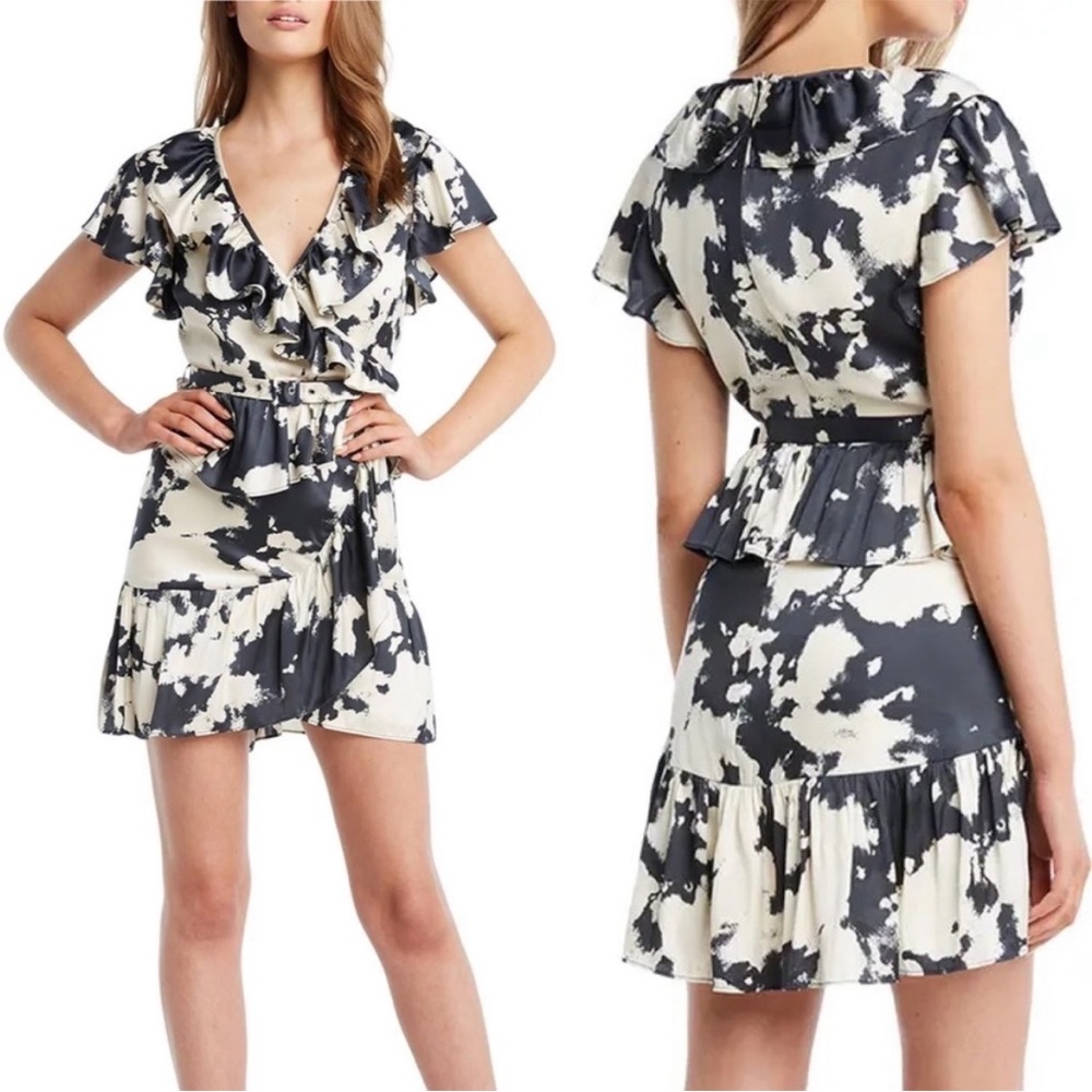 BARDOT Navy/Cream Blue Ruffle Wrap Dress - Size
6/S - Picture 1 of 8